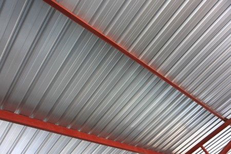 Roofing maintenance bay city metal roofing is a good choice